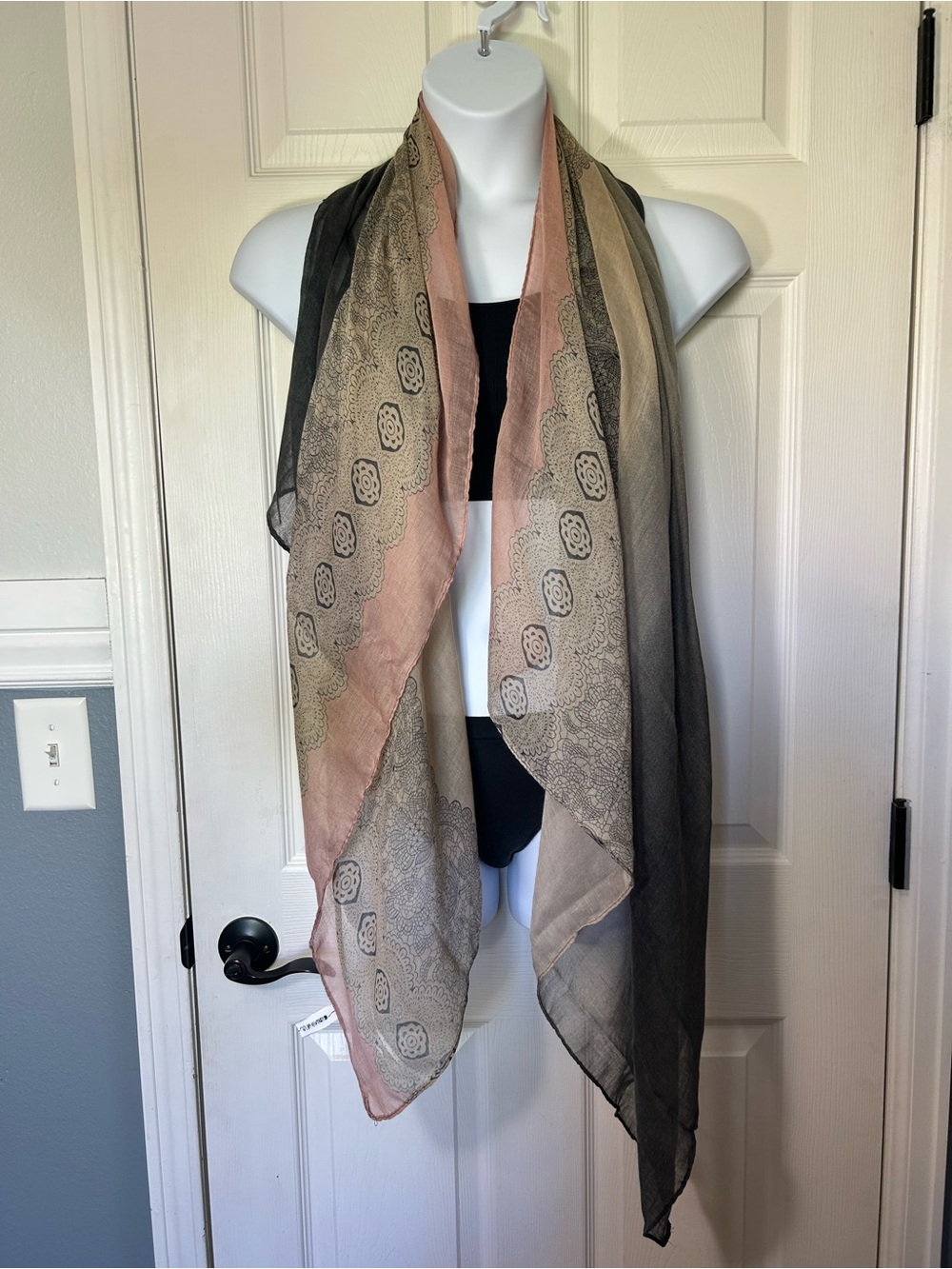 GERINLY Dark Grey Pink Lace Print Lightweight Scarf Shawl Wrap